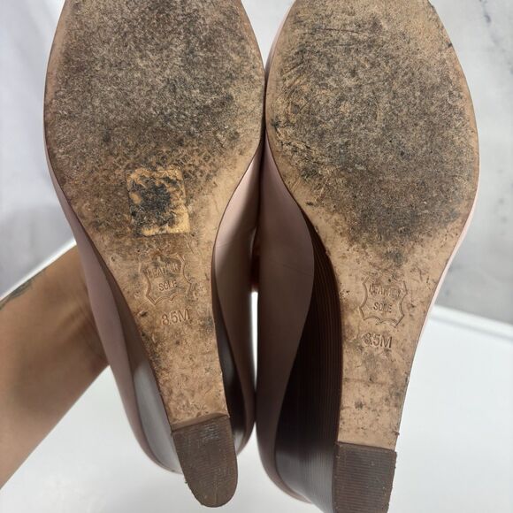 Tory Burch Wedge Heel Shoes 8.5 Benton Pink Leather Gold Medal Logo Peep Toe - Picture 2 of 16